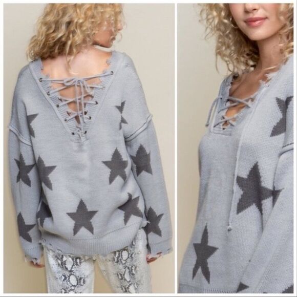 𝅺bohemian sweater with Lace up front and back. - Picture 4 of 15